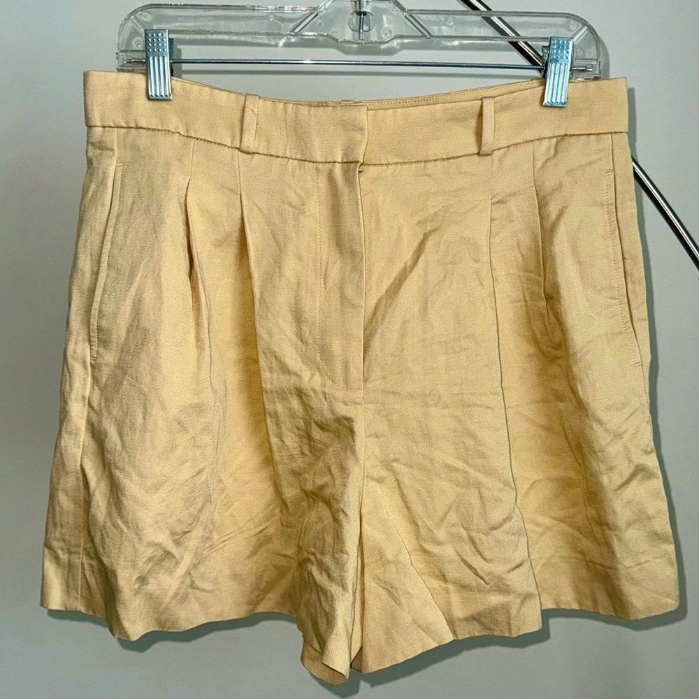 🌿 MANGO Linen-Blend Pleated Shorts | High Waist | Size 8 | Neutral Beige